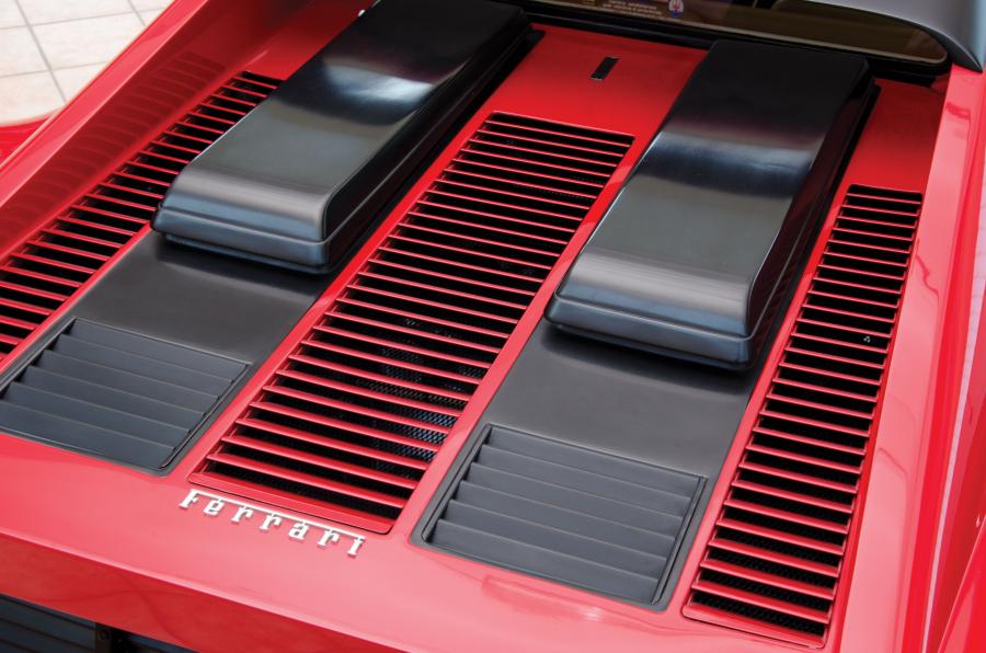  Ferrari 512 Berlinetta Boxer 1980 года  (фото 9 из 20)